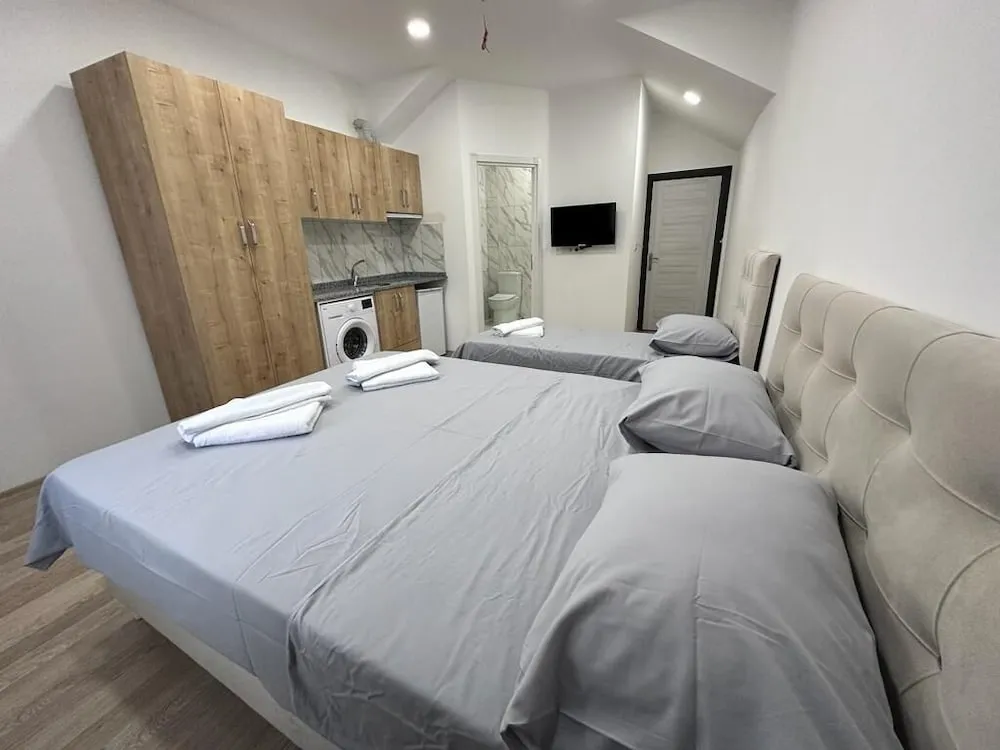 Deluxe Üç Kişilik Oda