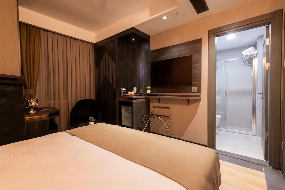 Economy Oda, 1 En Büyük (King) Boy Yatak