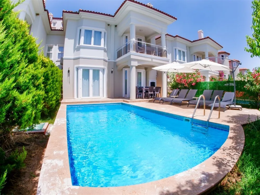 Luxury Villa