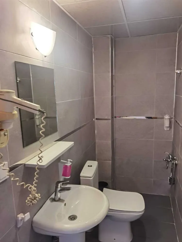 Comfort Tek Büyük Yataklı Oda, Şehir Manzaralı