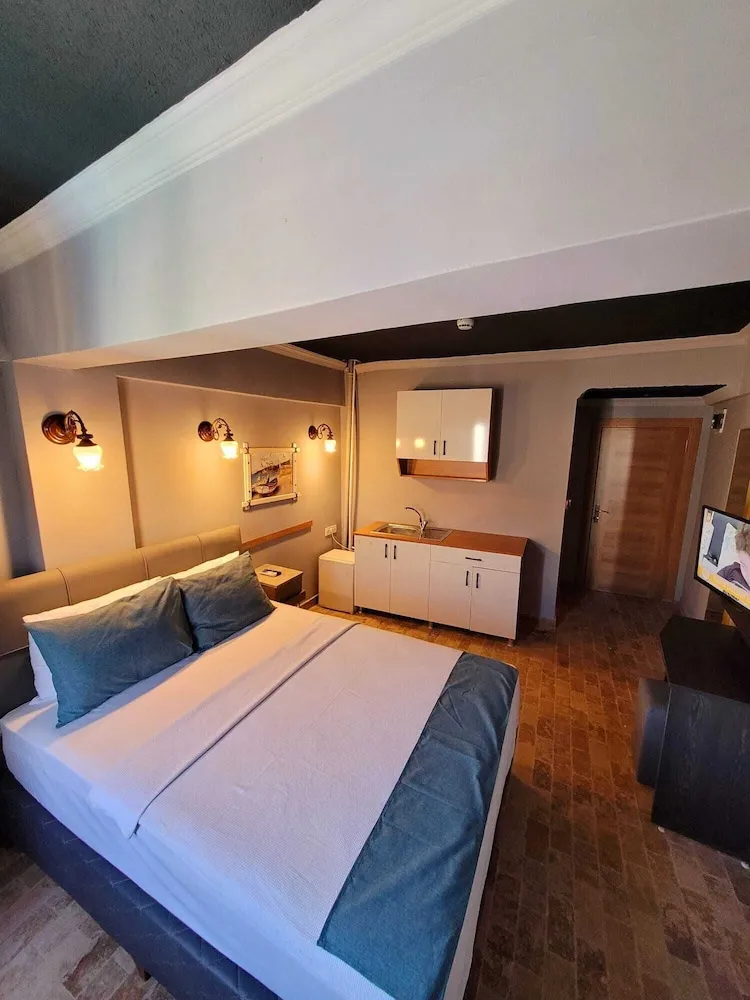 Comfort Tek Büyük Yataklı Oda, Şehir Manzaralı