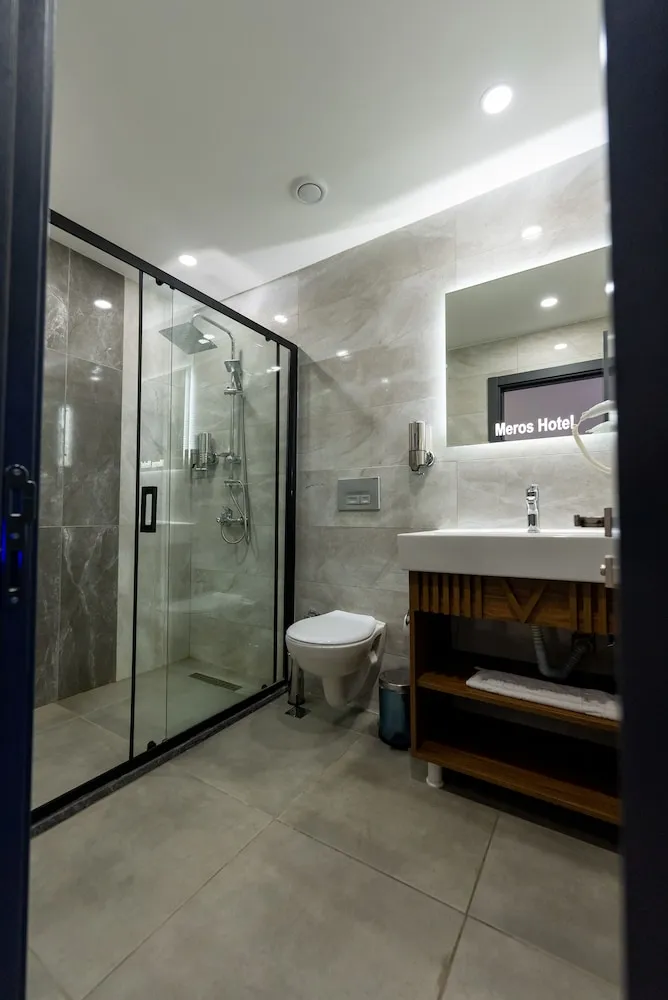 Deluxe Tek Büyük Yataklı Oda, 1 Yatak Odası, Balkon