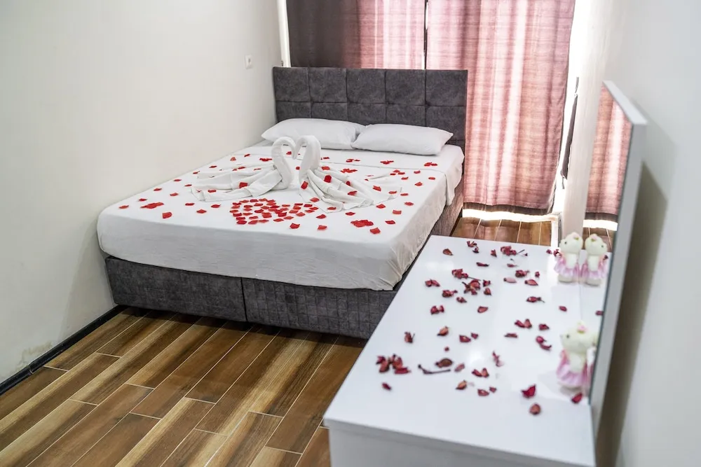 Honeymoon Çatı Katı Süiti (Penthouse)