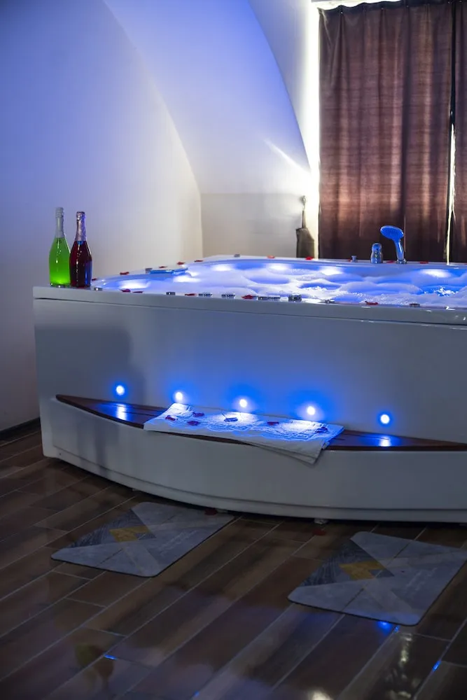 Honeymoon Çatı Katı Süiti (Penthouse)