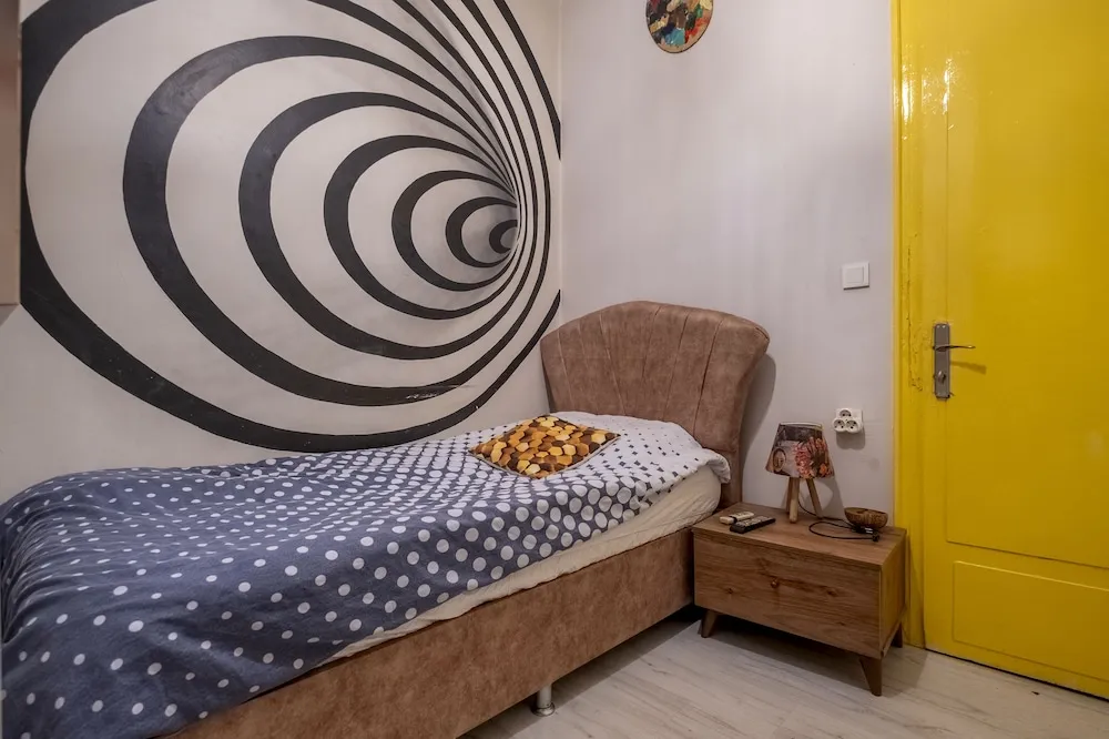 Basic Tek Kişilik Oda