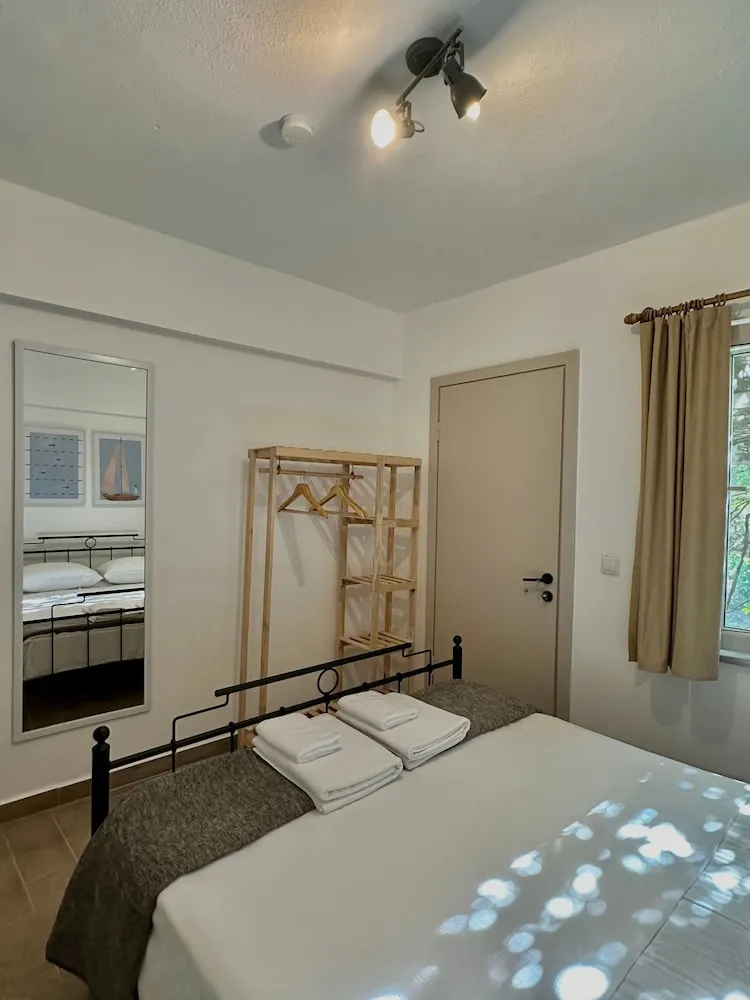 Deluxe Tek Büyük Yataklı Oda, Üzüm Asması Manzaralı