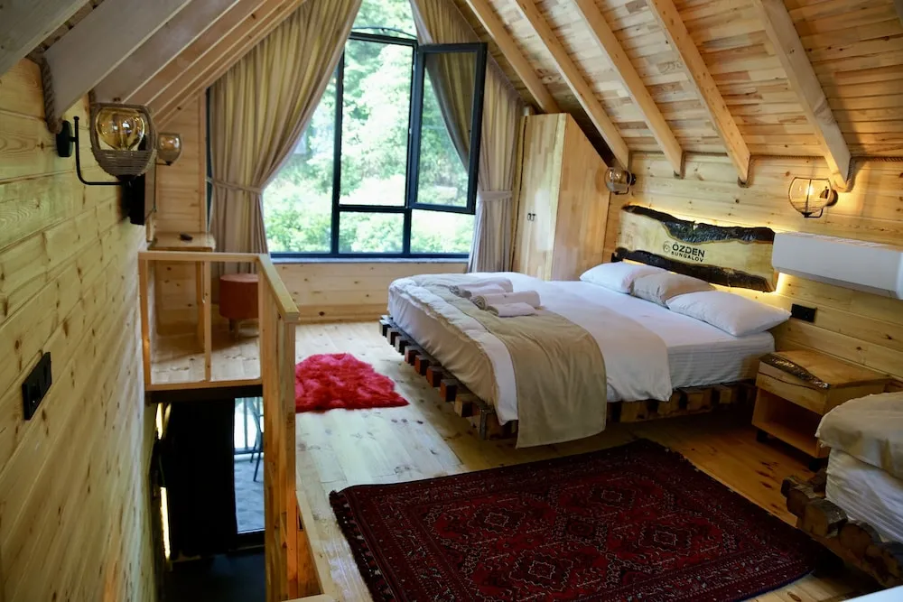 Deluxe Bungalov