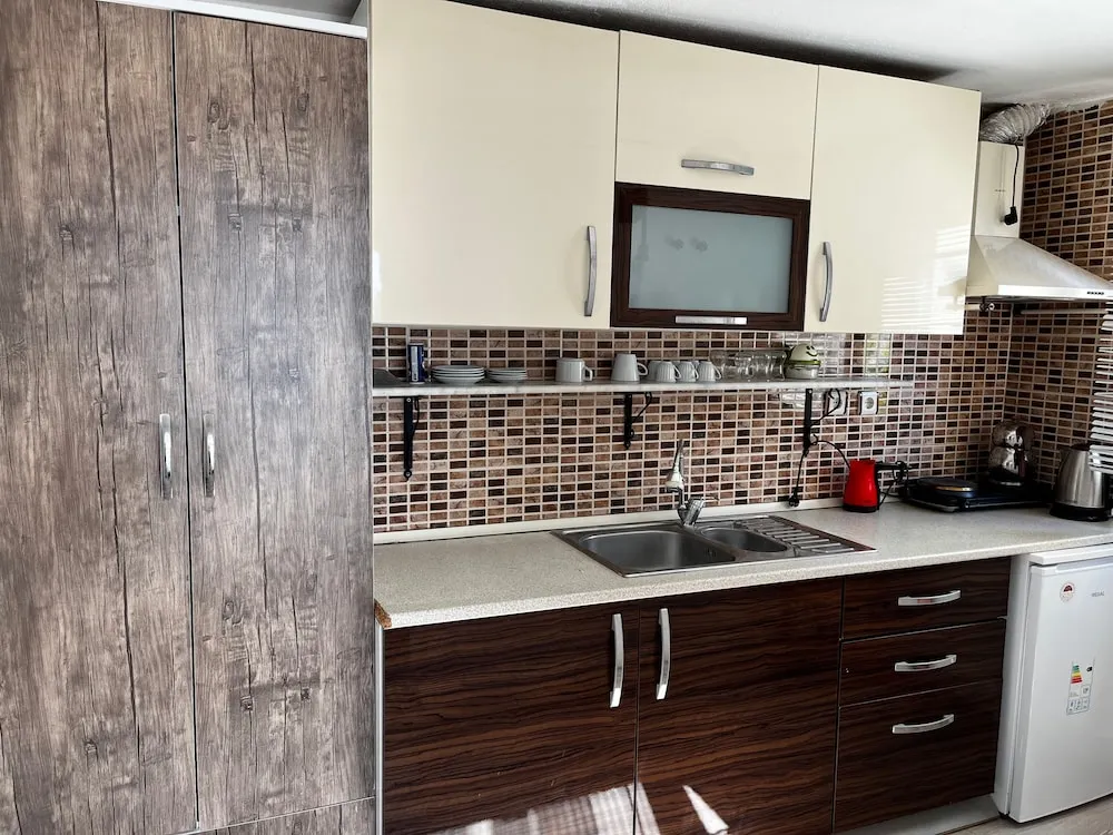 Romantic Apart Daire, Mutfak, Deniz Manzaralı