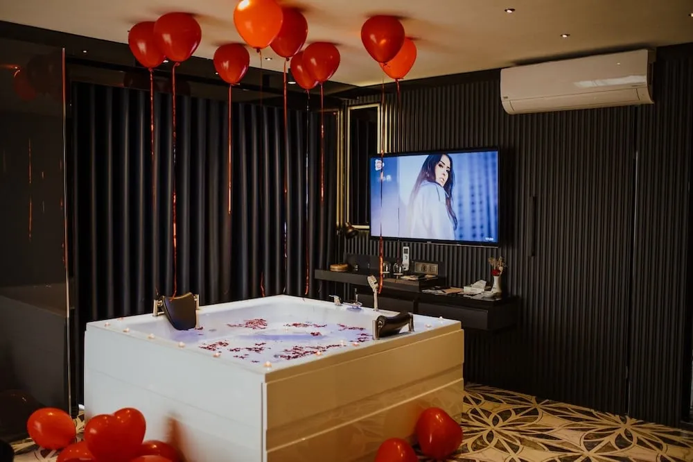 Deluxe Stüdyo Süit