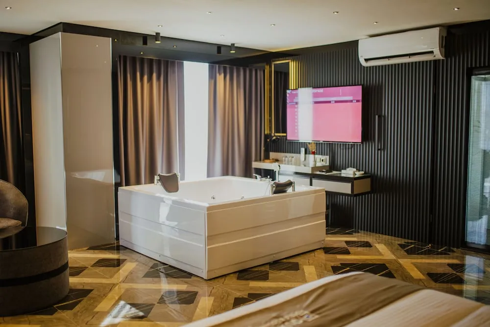 Deluxe Stüdyo Süit