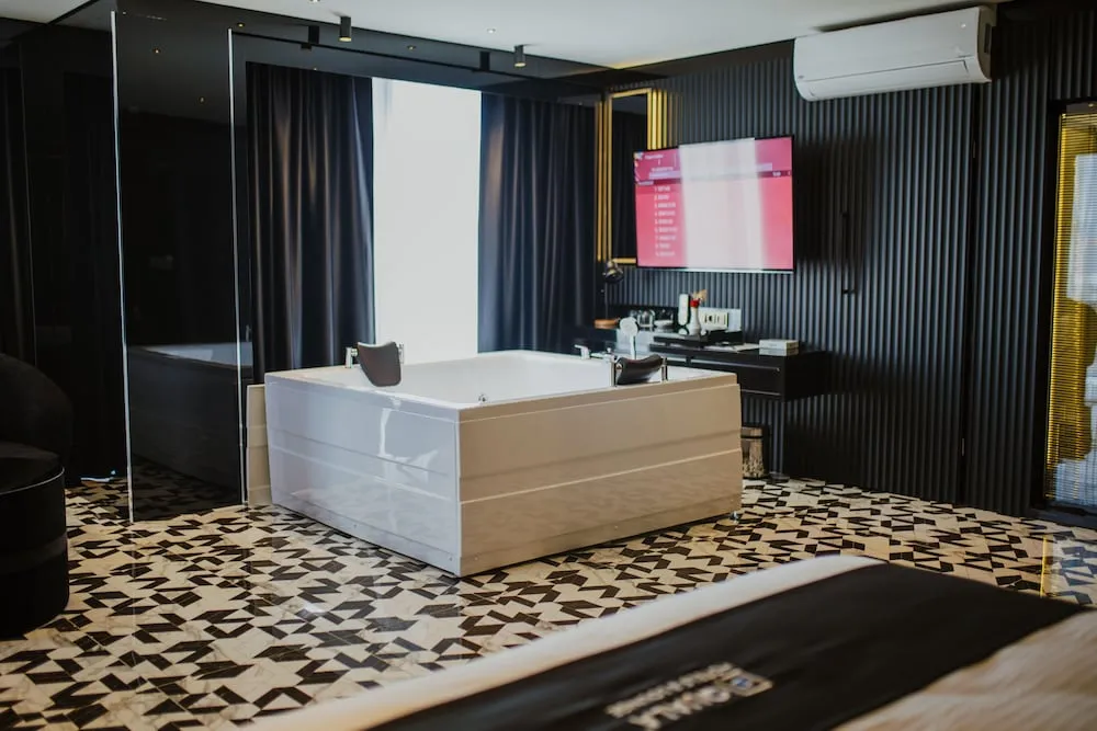 Deluxe Stüdyo Süit