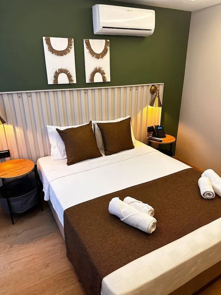 Deluxe Tek Büyük Yataklı Oda, Şehir Manzaralı