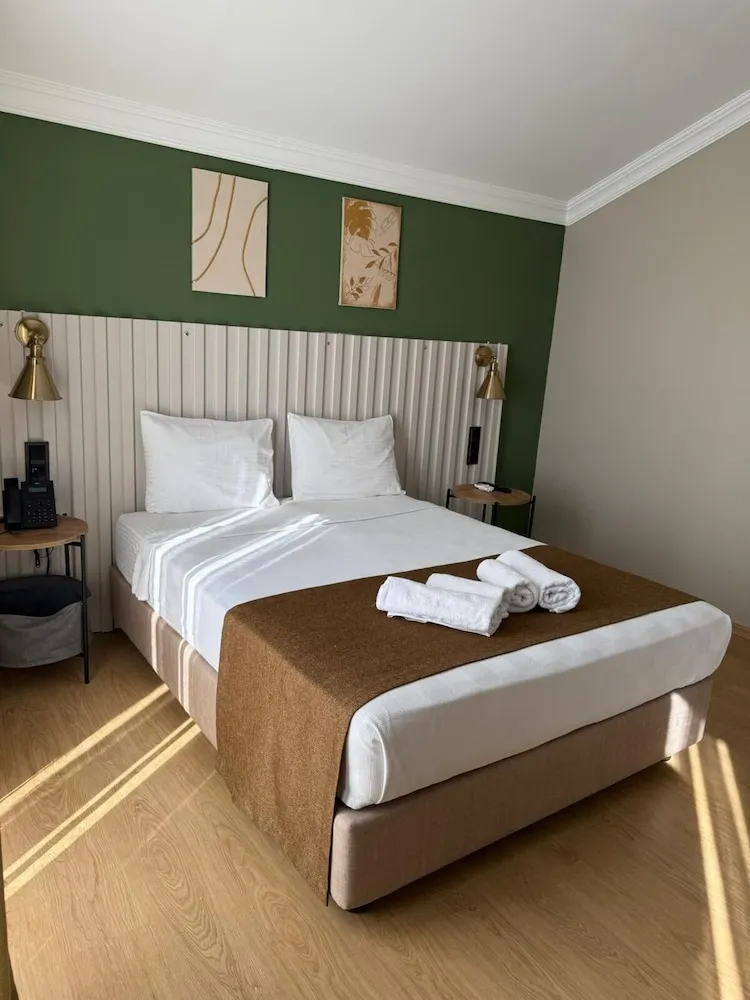 Deluxe Tek Büyük Yataklı Oda, Şehir Manzaralı