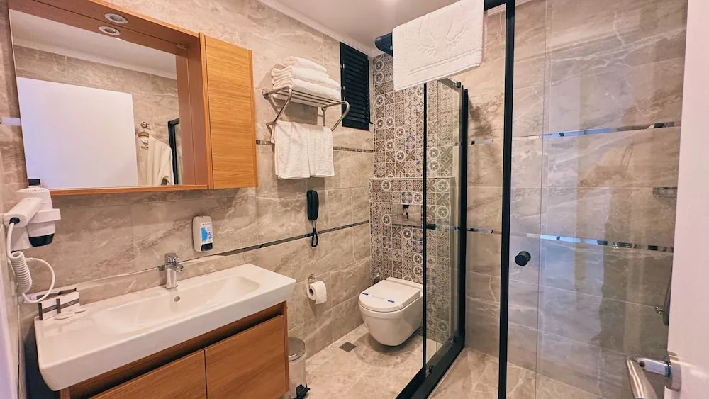 Deluxe Dört Kişilik Oda, Sigara İçilmez, Deniz Manzaralı