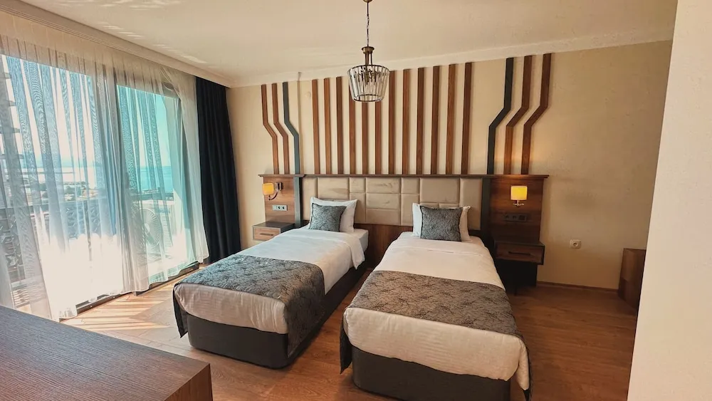 Deluxe Dört Kişilik Oda, Sigara İçilmez, Deniz Manzaralı