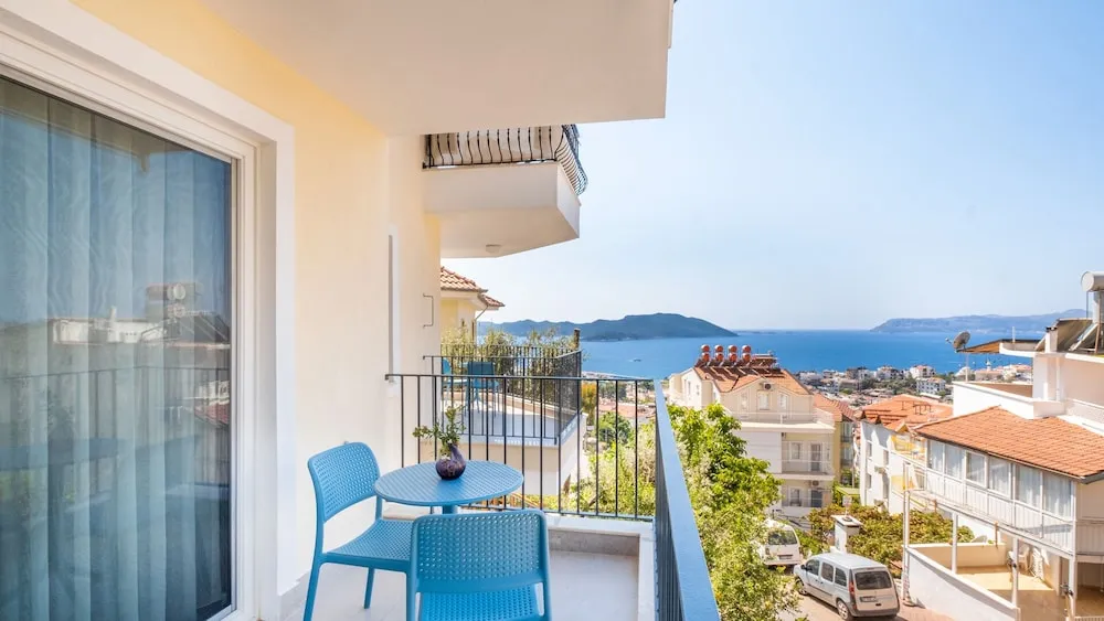 Apart Daire, Deniz Manzaralı 1