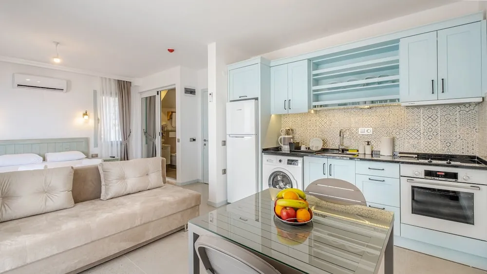 Apart Daire, Deniz Manzaralı 1
