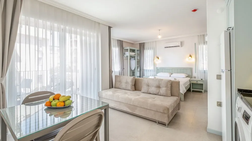 Apart Daire, Deniz Manzaralı 1