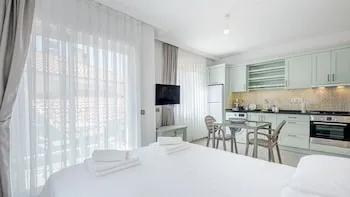 Sea Mist Suites
