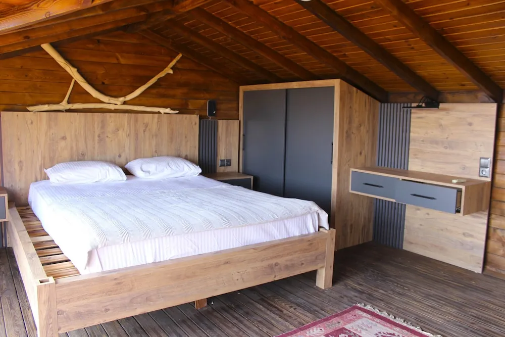 Exclusive Bungalov, Havuz Manzaralı