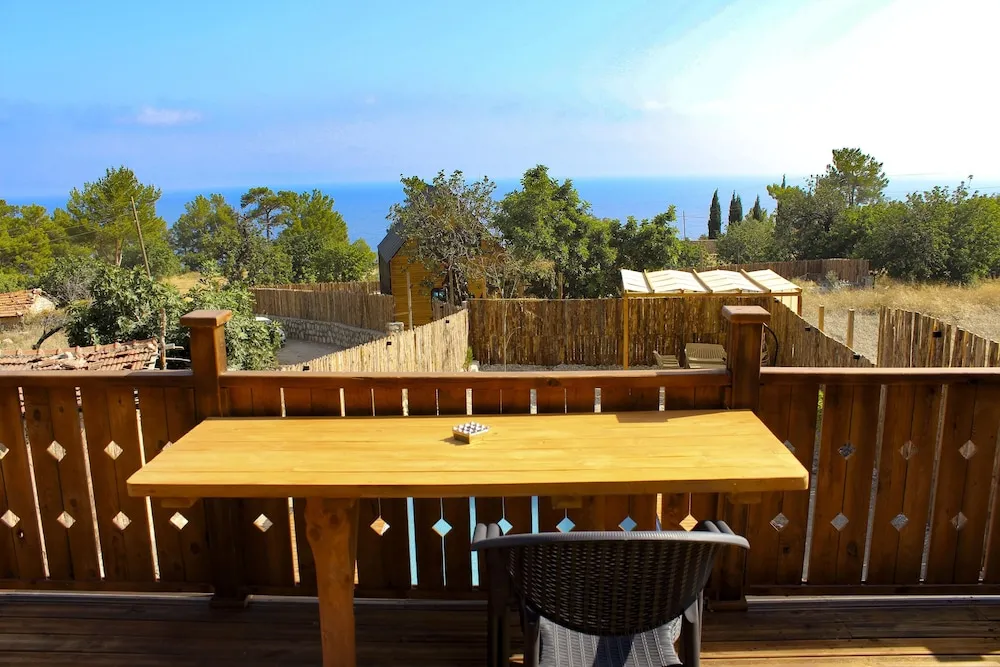 Exclusive Bungalov, Havuz Manzaralı