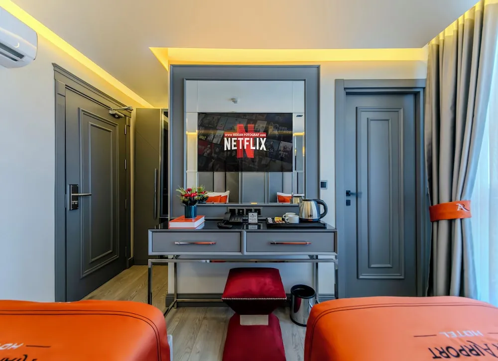 Deluxe Tek Büyük veya İki Ayrı Yataklı Oda