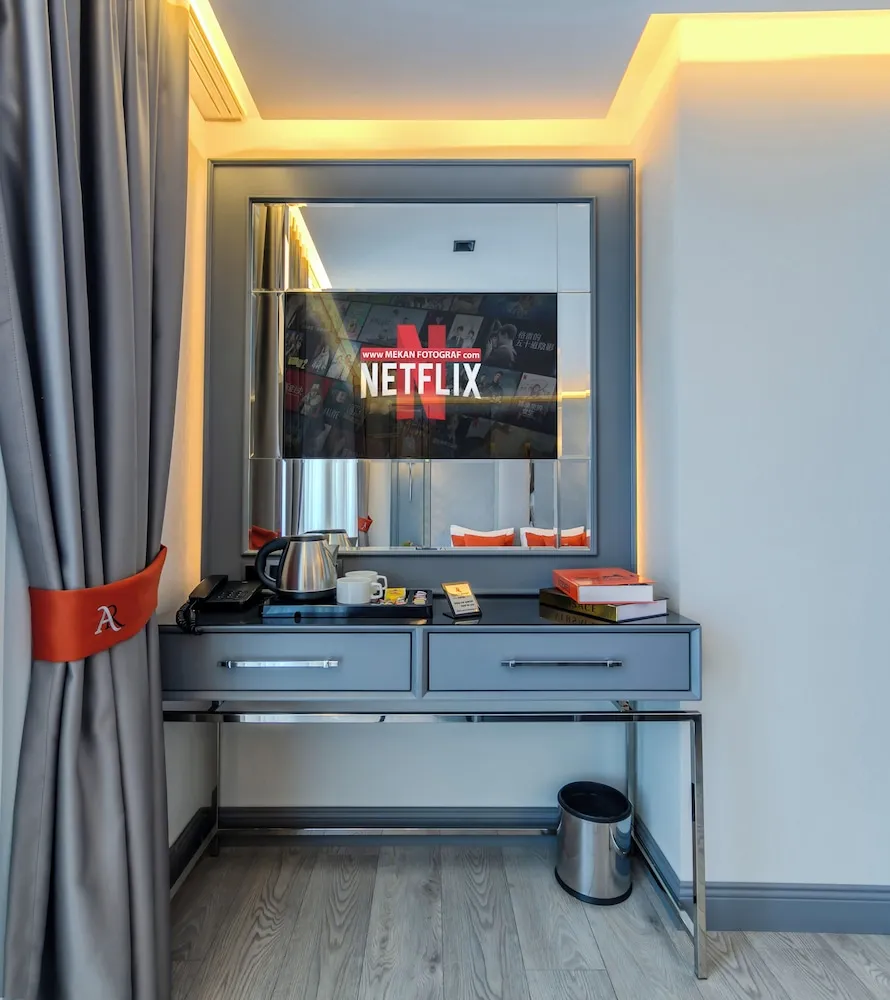 Deluxe Tek Kişilik Oda