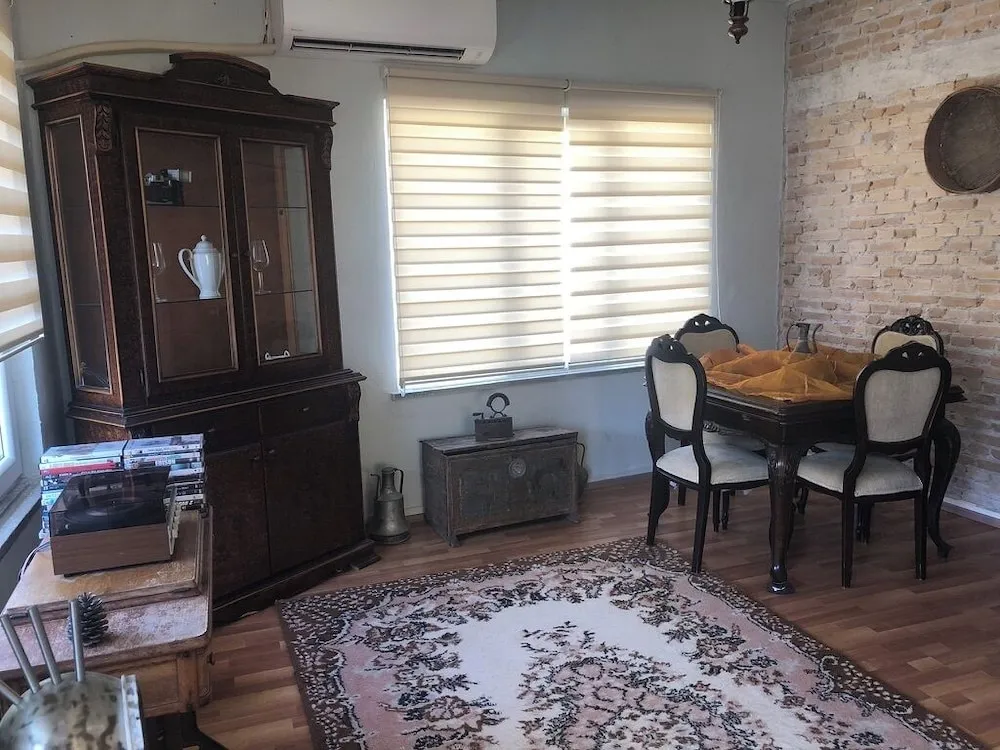 Deluxe Apart Daire, Balkon