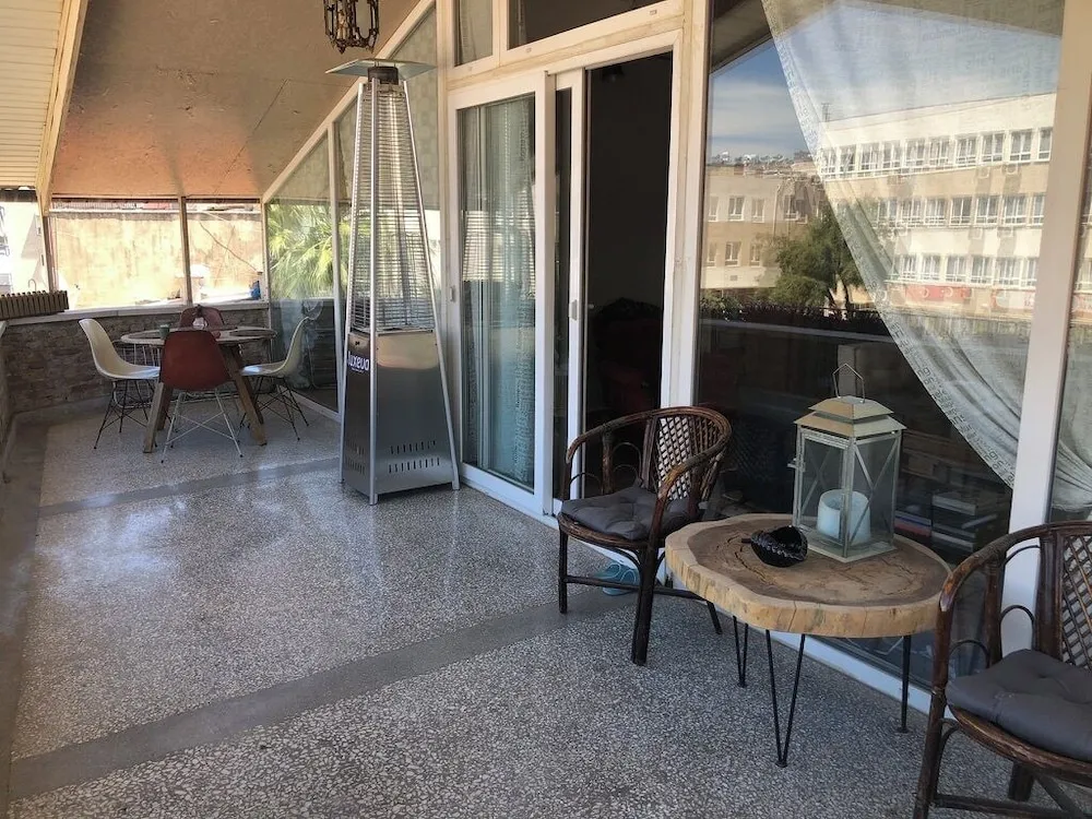 Superior Apart Daire, Teras