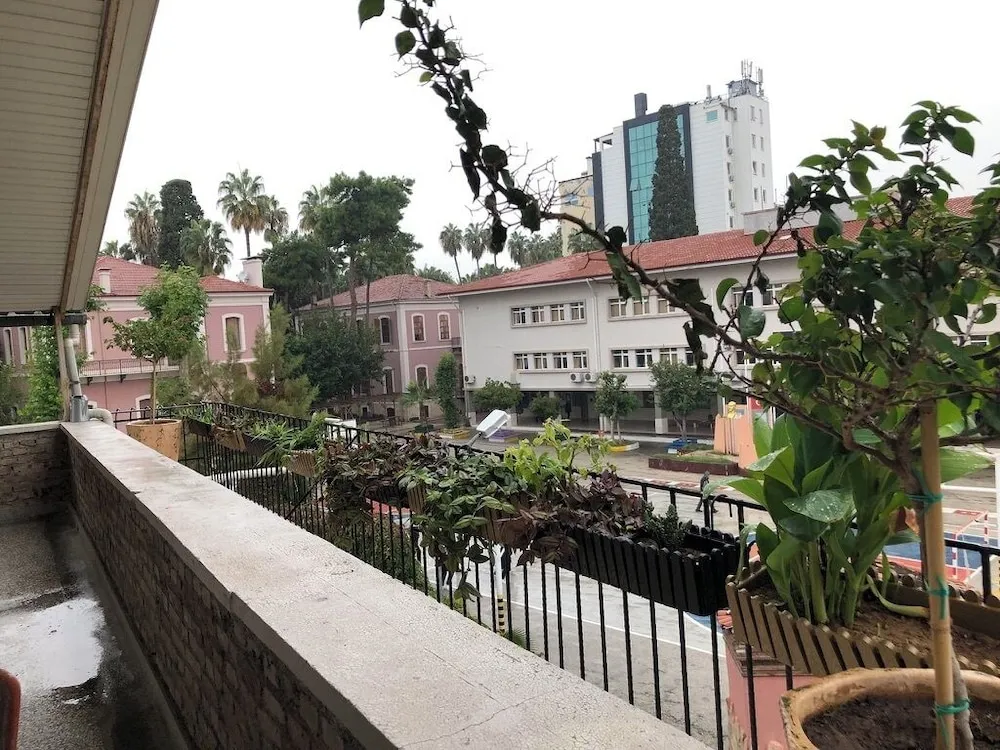 Superior Apart Daire, Teras