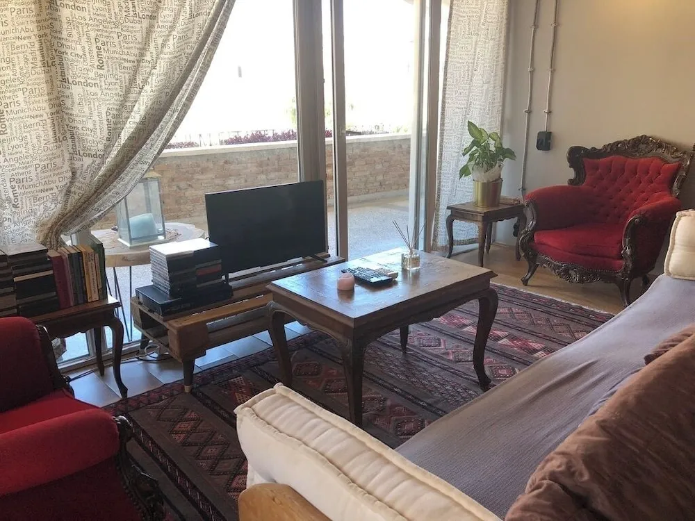 Superior Apart Daire, Teras