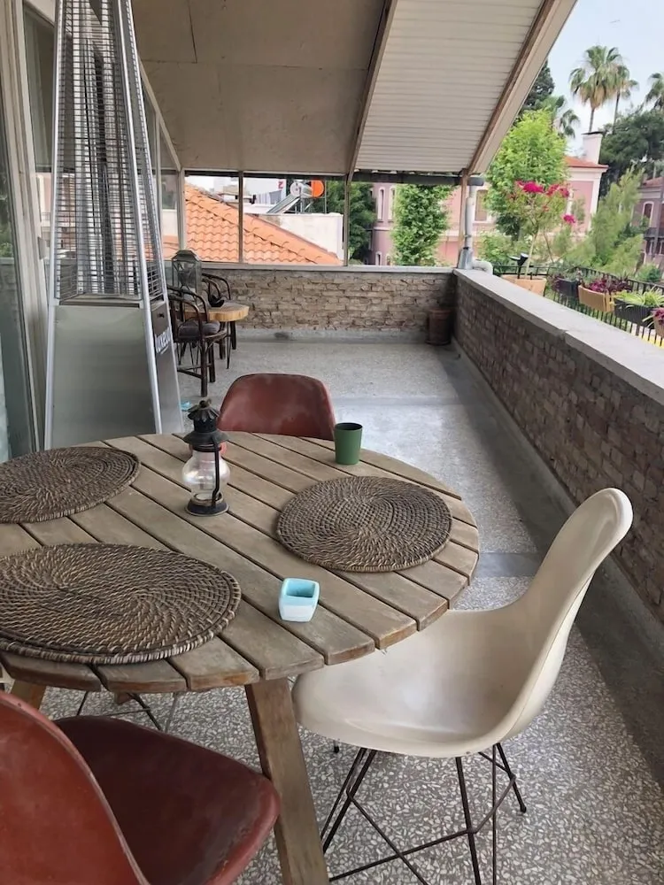 Superior Apart Daire, Teras