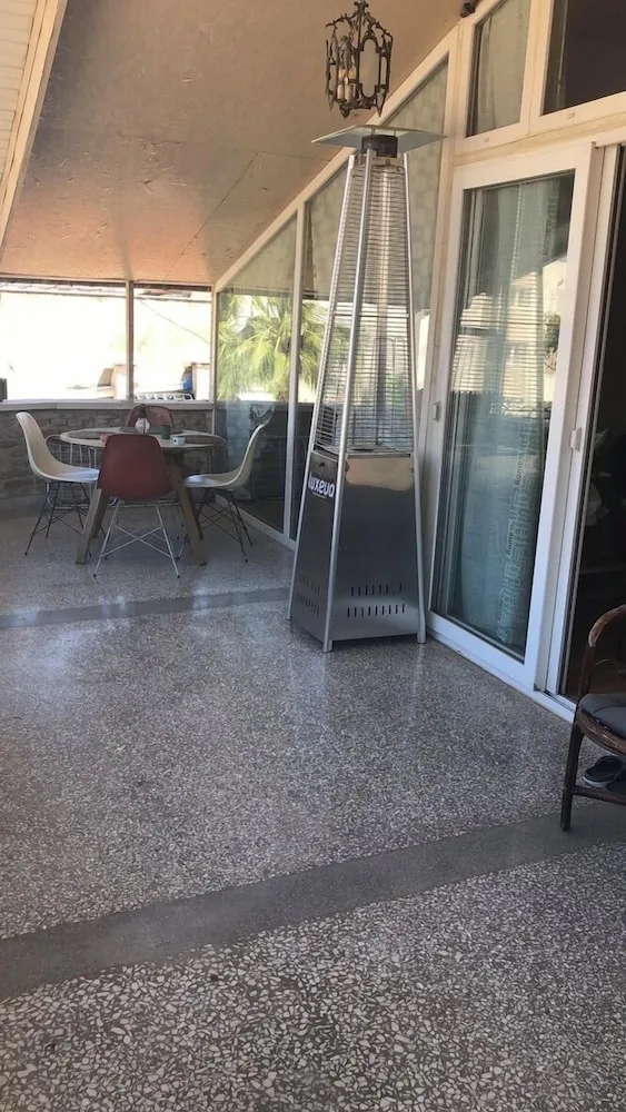 Superior Apart Daire, Teras