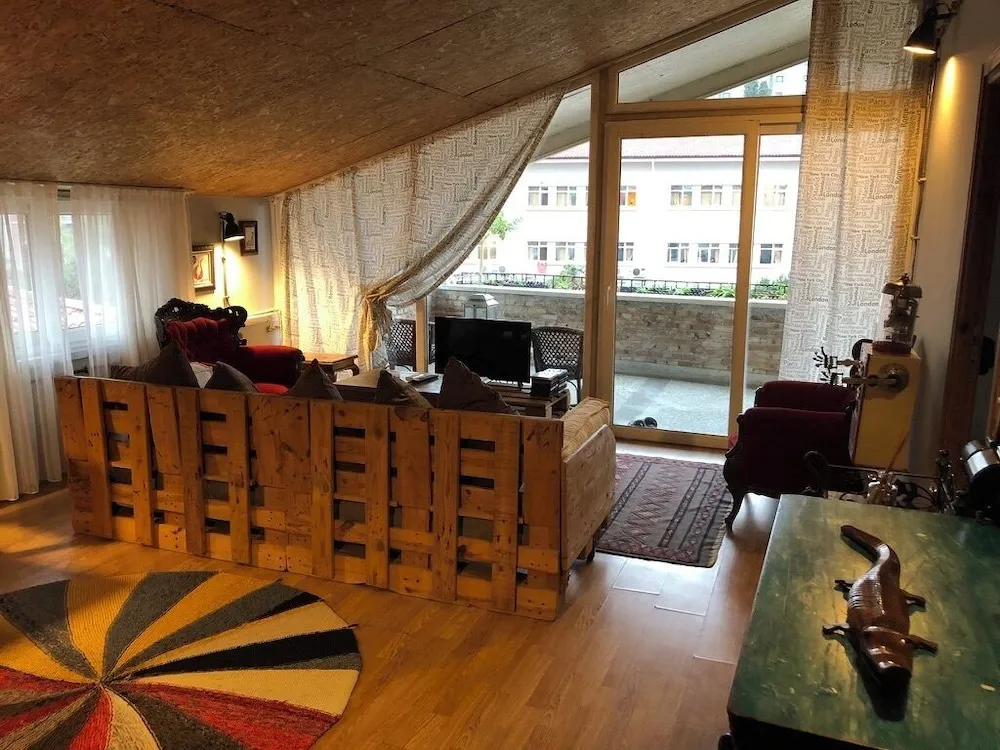 Superior Apart Daire, Teras