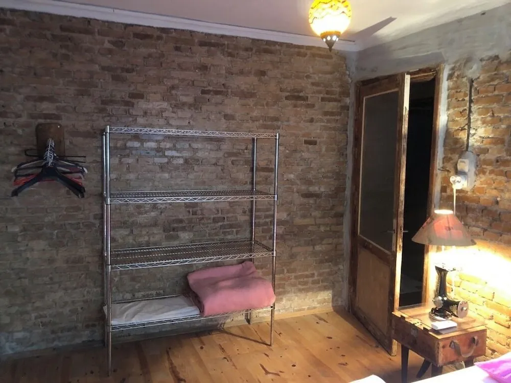 Deluxe Apart Daire, Zemin Kat