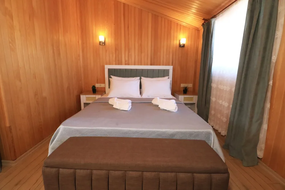 Honeymoon Çatı Katı (Loft)