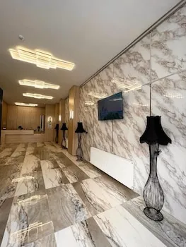 Royal Mass Airport Business Hotel