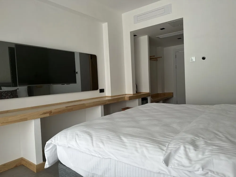Classic Oda, 1 En Büyük (King) Boy Yatak, Sigara İçilmez, Balkon