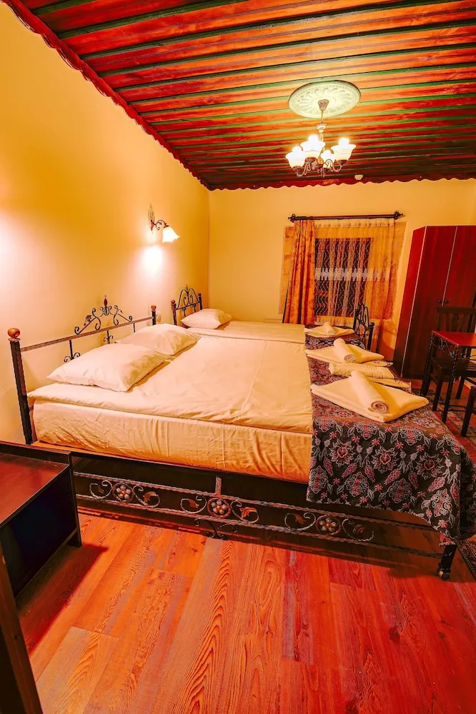 Family Süit, Birden Çok Yatak, Avlu Manzaralı, Zemin Kat