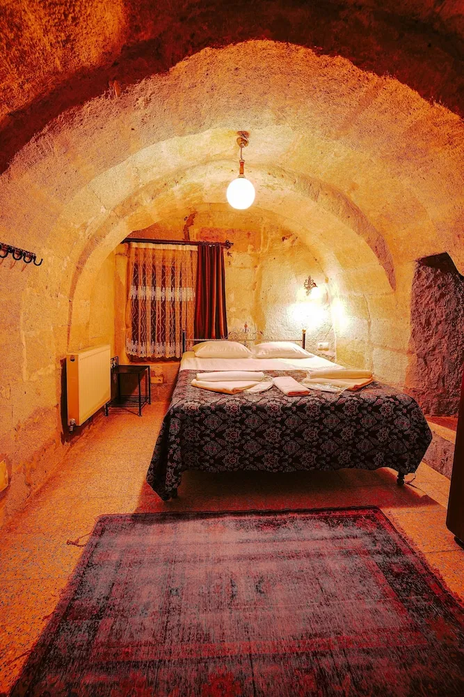 Deluxe Süit, 1 Büyük (Queen) Boy Yatak, Avlu Manzaralı, Zemin Kat