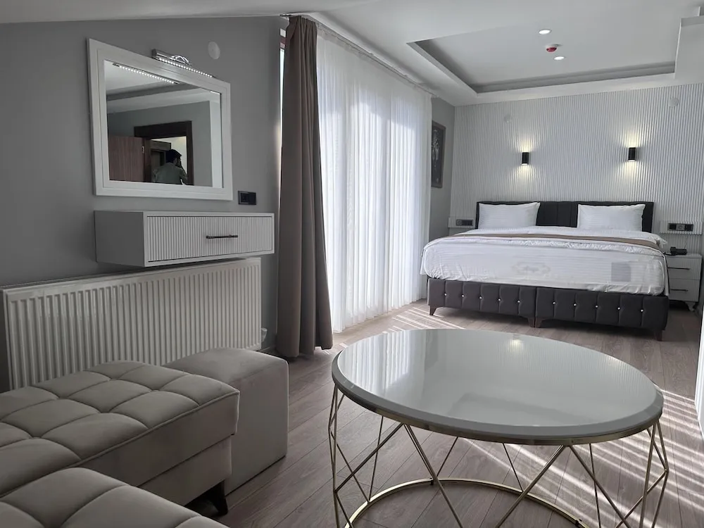Design Oda, 1 Yatak Odası, Göl Manzaralı