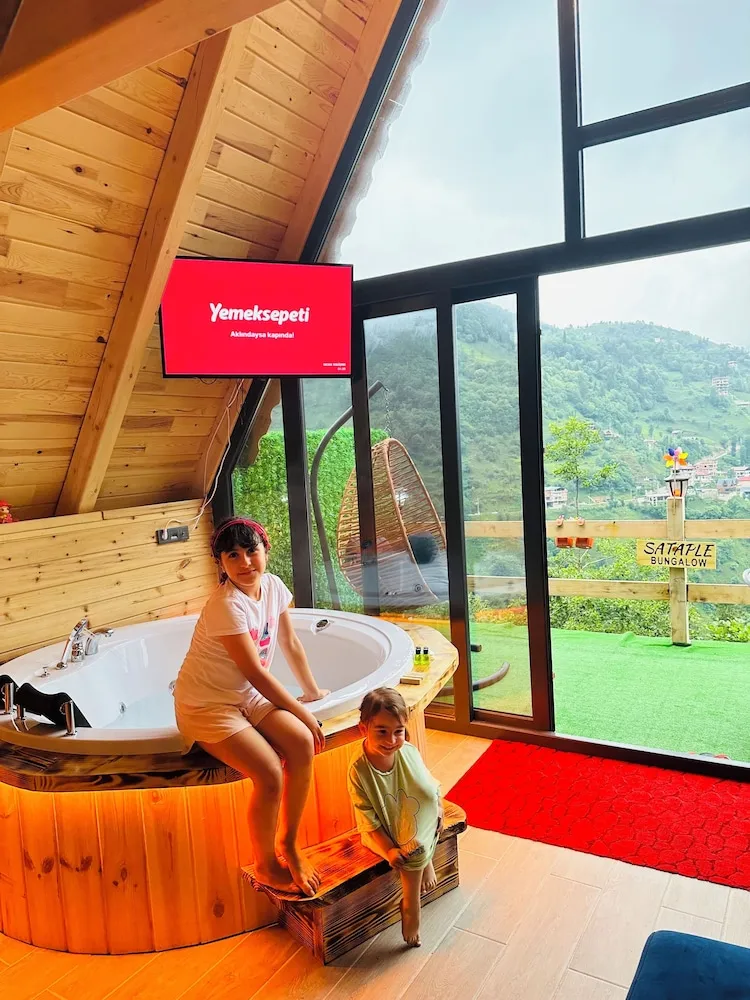 Deluxe Bungalov, Balkon, Nehir Manzaralı