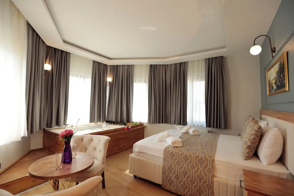 Romantic Tek Büyük Yataklı Oda, Deniz Manzaralı