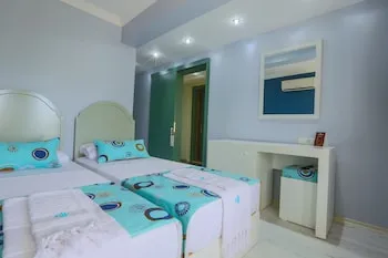 Çınar Hotel