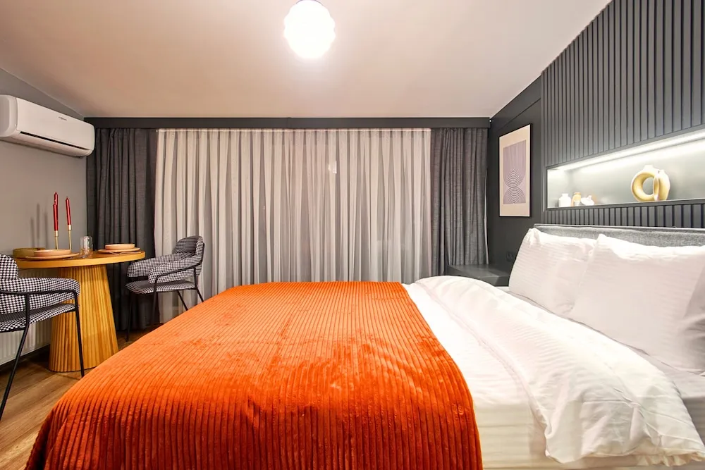 Economy Double Room (Roof 1)