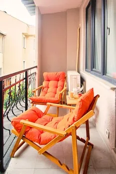 TAKS-INN Suites