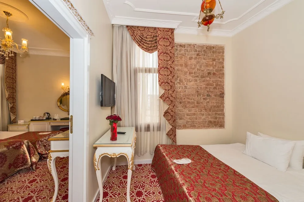 King Suite with Jacuzzi