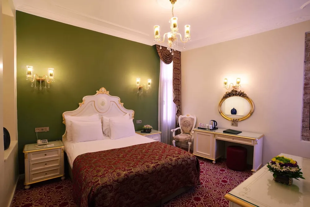 King Suite with Jacuzzi