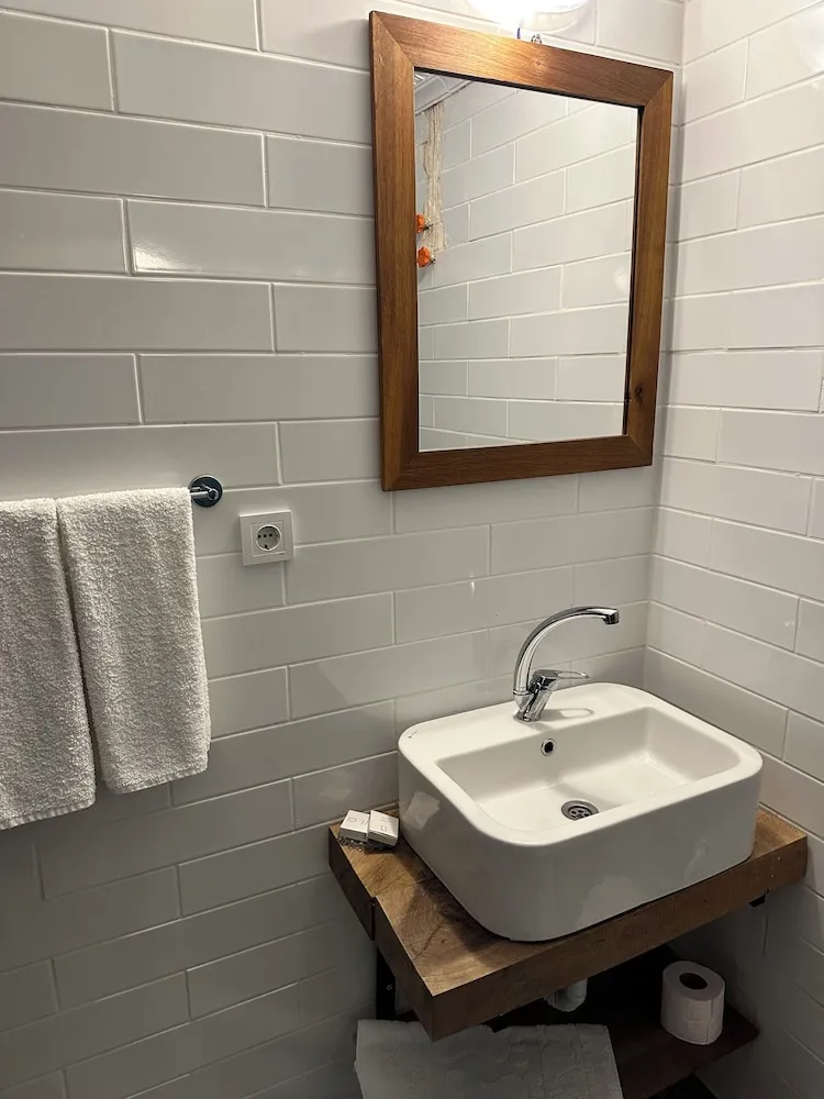 Comfort Oda, 1 Büyük (Queen) Boy Yatak