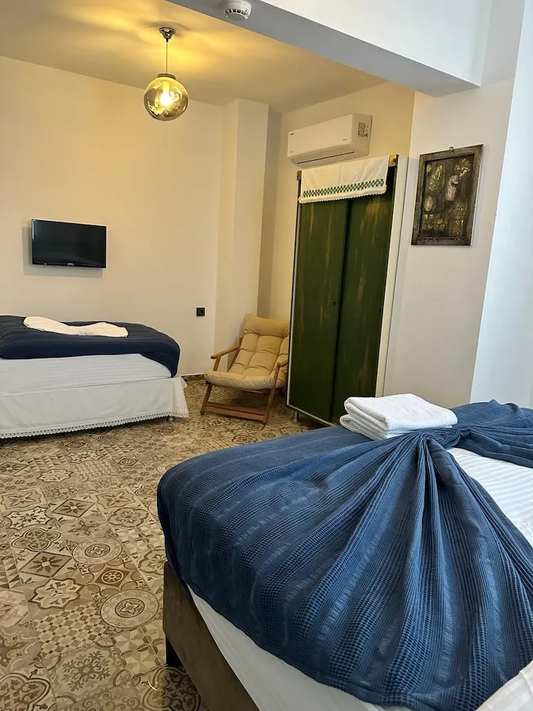 Comfort Oda, 1 Büyük (Queen) Boy Yatak